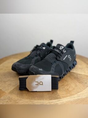 •ON CLOUD RUNNING• Cloud 6 Waterproof Shoes Black Size 7 Replacement Laces